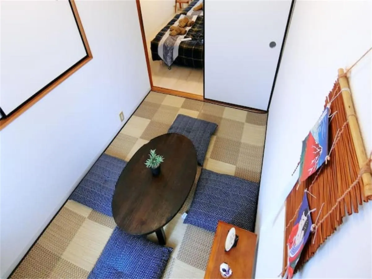 Renodear Kyobashi Apartment Osaka